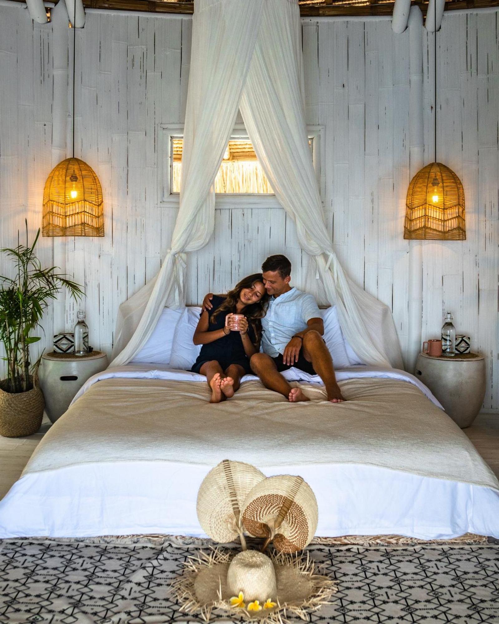 Tropical Glamping Nusa Penida Diamond Beach - Cliff Side Edge Polilit Eksteriør bilde