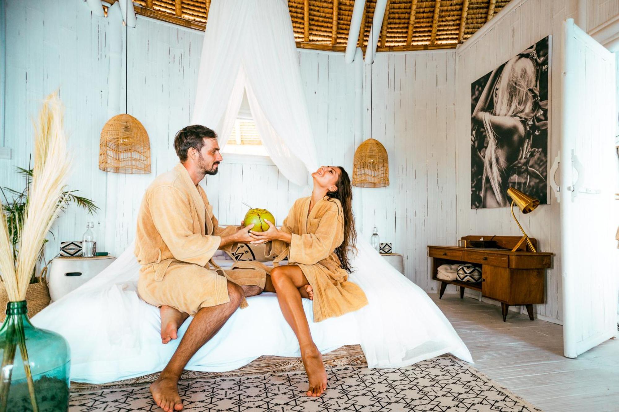 Tropical Glamping Nusa Penida Diamond Beach - Cliff Side Edge Polilit Eksteriør bilde